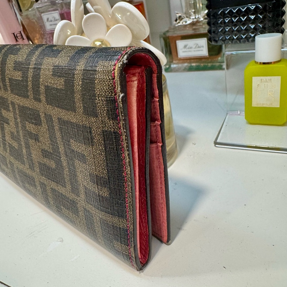 Fendi Zucca Wallet - Picture 3 of 13